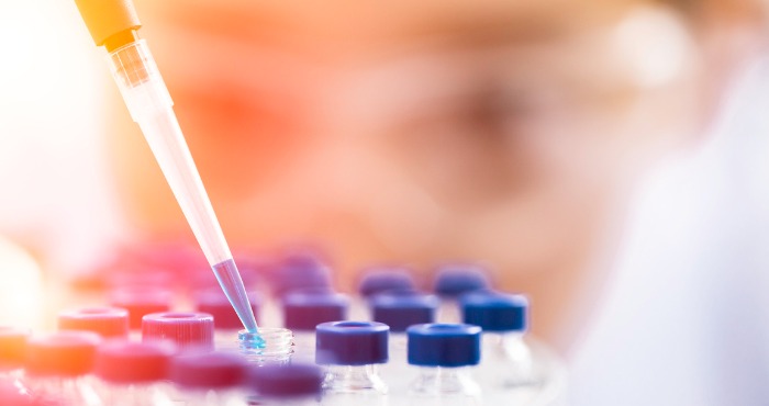 Why you should consider scientific contract roles early in your life science career